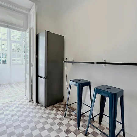 Flh Campo Pequeno Stylish Interior