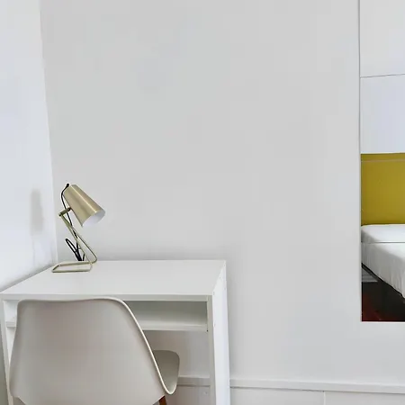 아파트 Flh Campo Pequeno Stylish Interior 리스본
