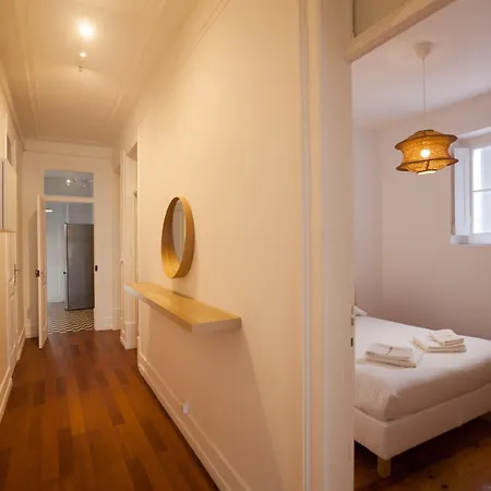 Flh Campo Pequeno Stylish Interior * Lissabon
