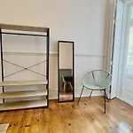 Flh Campo Pequeno Stylish Interior Lisbon